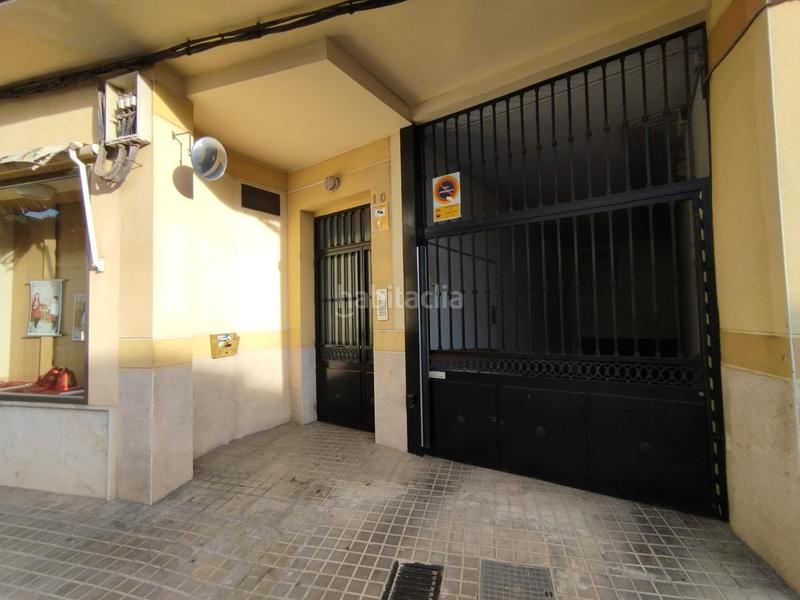 Foto 37b51954-209d-403d-b13b-6cd499c22cc4. Aparcament cotxe a Tomelloso