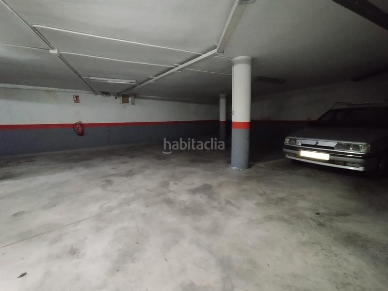 Foto 47b63c7d-d594-46be-a71f-488a6ead12ba. Aparcament cotxe a Tomelloso