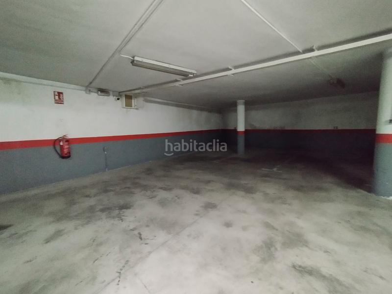 Foto afe68877-8016-4978-9f7a-9ffa2b794d91. Aparcament cotxe a Tomelloso