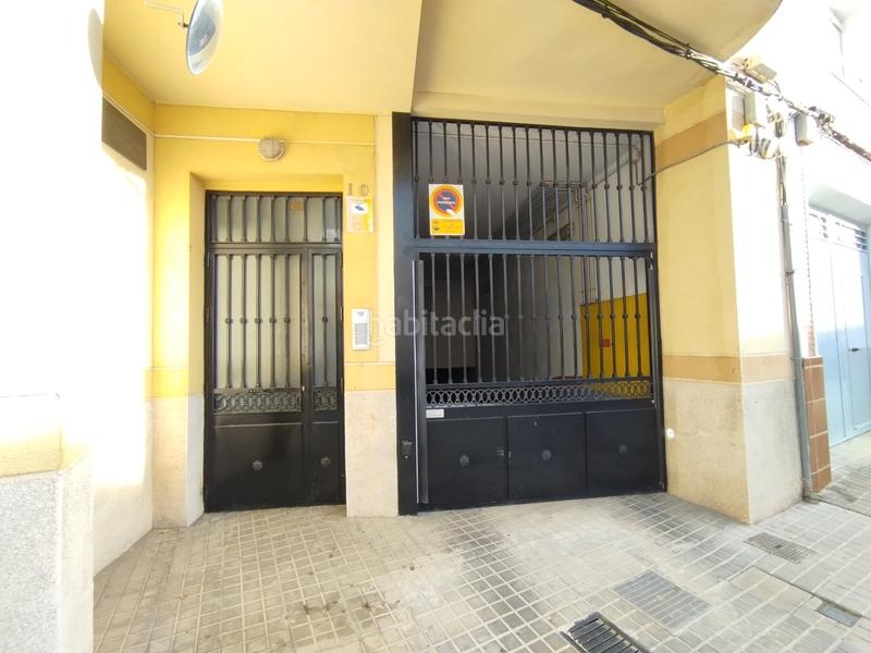 Foto e04ebde2-d80e-4694-8459-d05624384076. Aparcament cotxe a Tomelloso