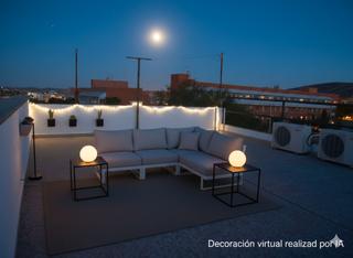 Maison  Calle berruguete. Casa amueblada con cochera y terraza solárium de 30 metros cuadr