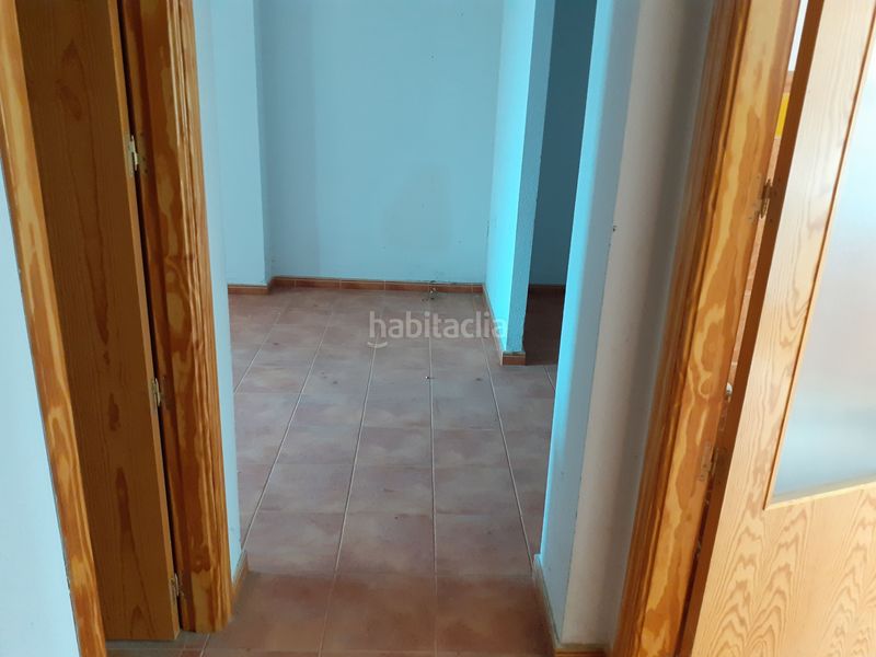 Foto d882953d-c522-4165-9aa6-41ca995ad4c4. Casa adosada unifamiliar adosado en barrio residencial. en Malagón
