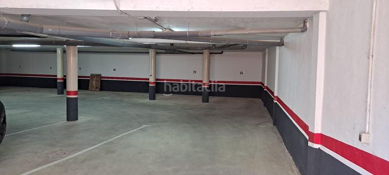 Foto 8835969d-65f5-4789-8b1d-165df7451386. Parking voiture dans Ruidera