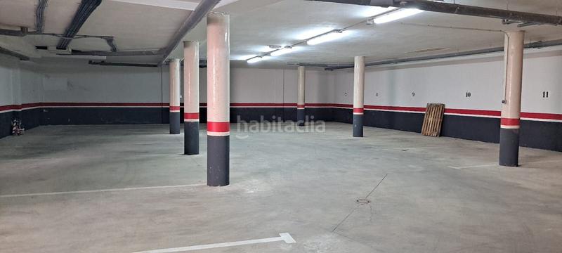 Foto 956244a1-1f88-48c4-a042-880e5b718274. Parking voiture dans Ruidera