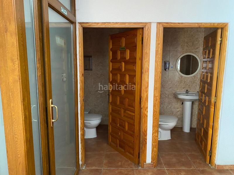 Foto b498a7e8-58c0-4748-a74a-17033984bcea. Edificio oportunidad de negocio en Fuencaliente