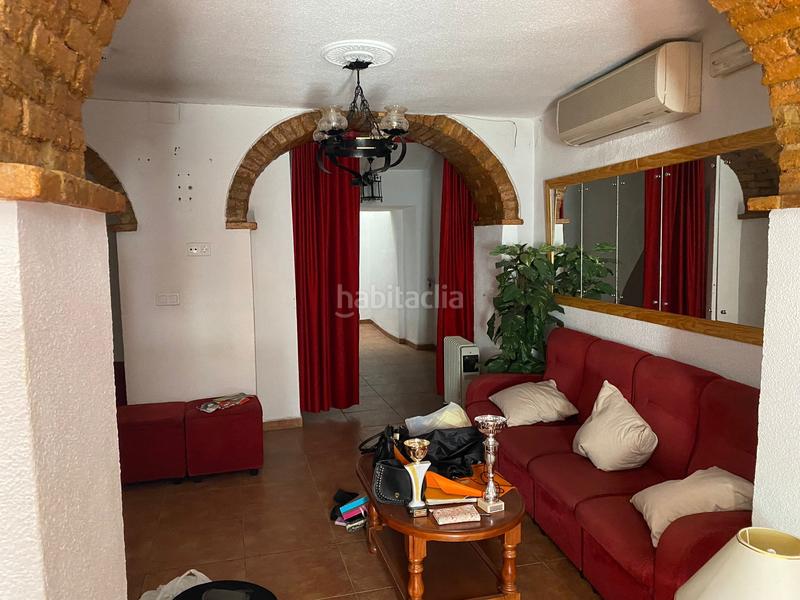 Foto e13fc6b1-6b8b-4357-bb21-02594261de19. Edificio oportunidad de negocio en Fuencaliente