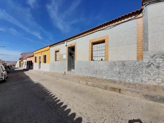 Casa  Calle lucas de almodóvar. Casa en venta en almodóvar
