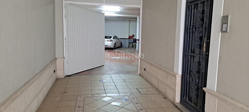 Foto 2ff068e6-49cb-44b8-a5ac-e118dd07ca5d. Aparcament cotxe a Tomelloso