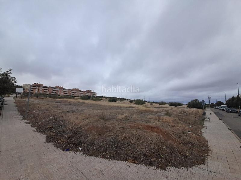 Foto 185b135d-2ab9-4376-bb01-ef80f68c32a3. Terreno residencial solar en venta zona hospital en Puertollano