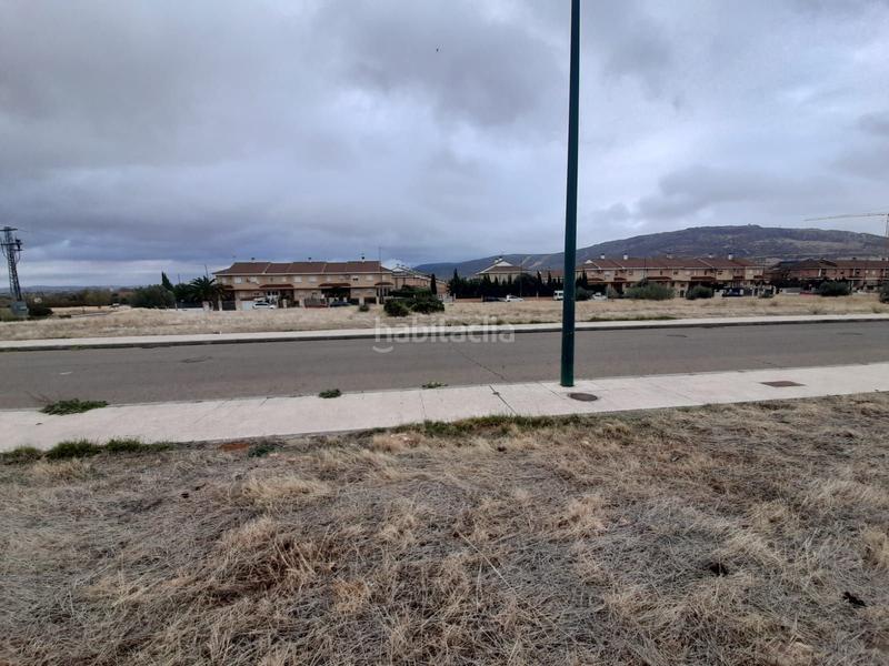 Foto d4cb34e6-c2f5-46d8-ba9f-e2b2c20e98af. Terreno residencial solar en venta zona hospital en Puertollano