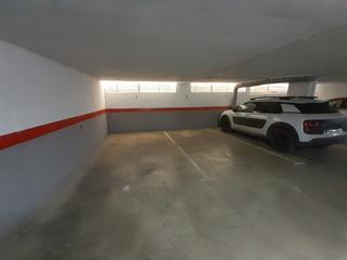 Aparcament cotxe  Calle aprisco. Oportunidad garajes calle olivo
