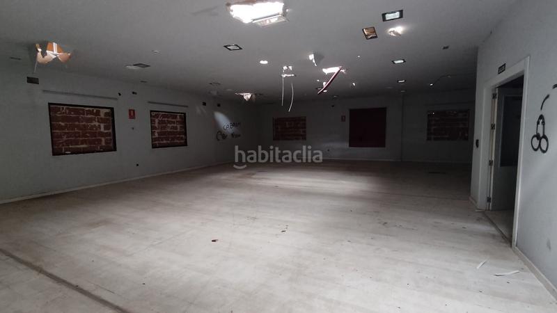 Foto 294cbc8e-2d80-43c1-9393-0d755de64f6e. Edificio ideal inversores en Almadén