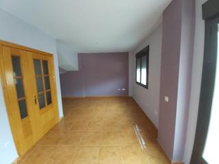 Reihenhaus  Calle acequia. Casa en venta en calle acequia
