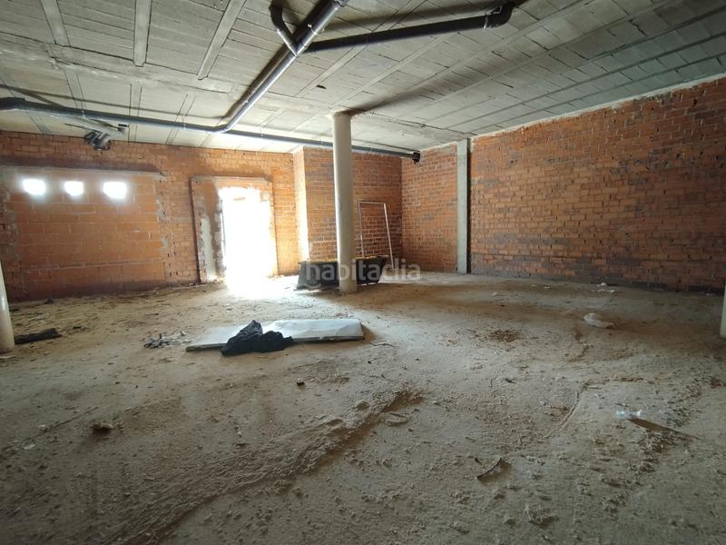 Foto 056b77b5-6889-4407-8665-8f289886b30d. Local comercial a Solana (La)