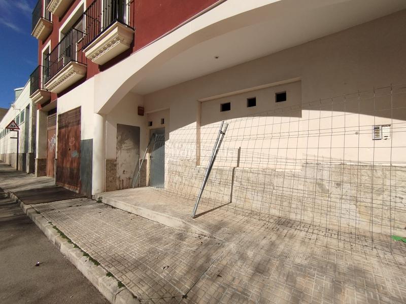 Foto a45acf75-0b43-4848-aee0-43dcbf432daf. Local comercial a Solana (La)