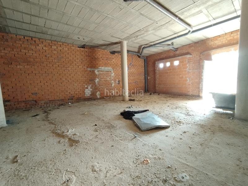 Foto b4c65cad-a5a4-40cf-9781-ea38d6c7c30d. Local comercial a Solana (La)