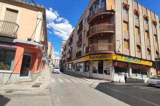 Local commercial  Calle castellanos. Local de 554 m2 en valdepeñas