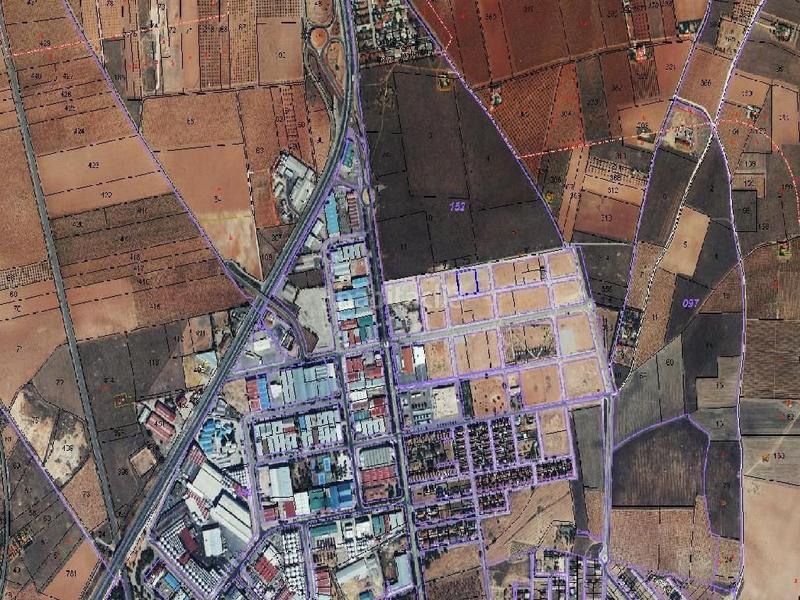 Foto 0a68a1c8-f8e7-4cbe-9e04-795a5ba3724a. Terreny residencial a Valdepeñas