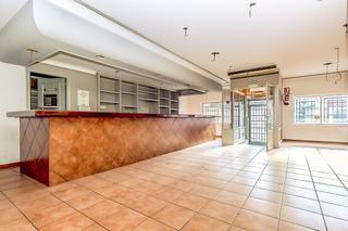 Local commercial  Calle ciudad real. Local de 102 m2 en valdepeñas
