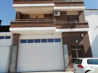 Pis  Cm-3165. Piso de 181 m2 en herencia
