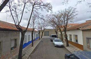 Casa  Calle murillo. Casa de 3 dormitorios en pedro muñoz