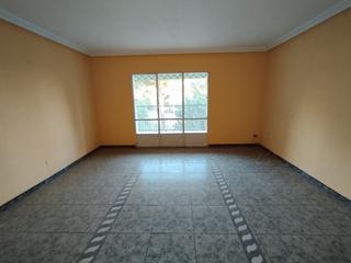 Appartamento  Barrio san juan. Piso de 3 dormitorios en tomelloso