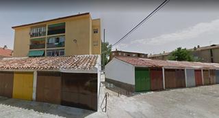 Aparcament cotxe  Barrio san juan. Garaje en tomelloso