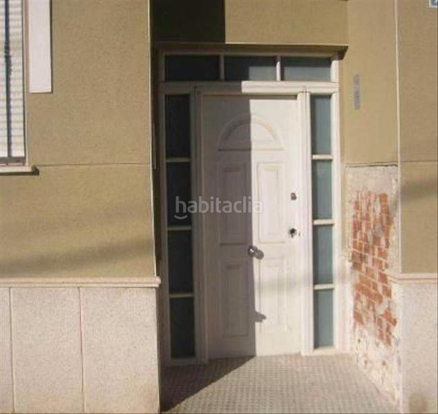 Foto f0f6671c-6af7-453f-a679-8c94605098bd. Building in Pedro Muñoz