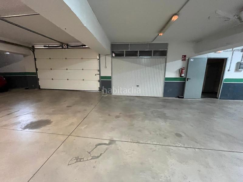 Foto 878bcb4f-edeb-40b7-9dc3-8724bce338ed. Aparcament cotxe a Villarrubia de los Ojos