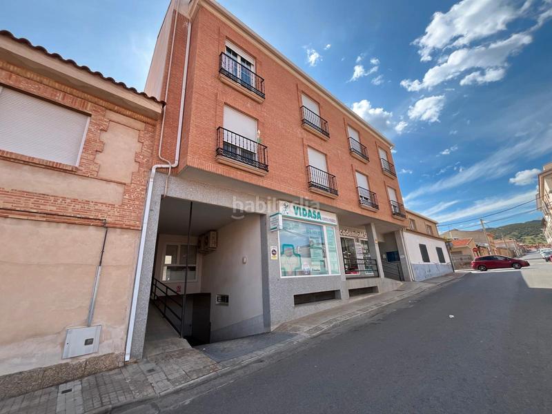 Foto c0770fdc-2f0e-4d49-af14-88df62d7c295. Aparcament cotxe a Villarrubia de los Ojos