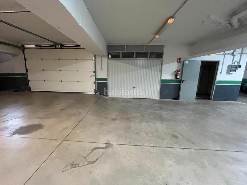 Foto db55c809-97a9-4d7d-854a-dcf24d95f6c1. Aparcament cotxe a Villarrubia de los Ojos