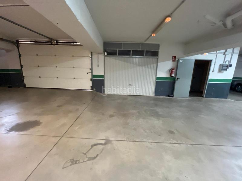 Foto dcf8c7a0-a9f0-4a82-a4a9-6f1996a015a8. Aparcament cotxe a Villarrubia de los Ojos