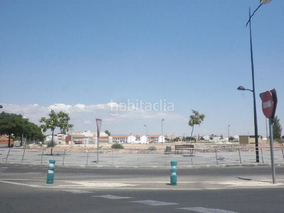 Foto c2980f53-0c49-434e-a8c1-fcec9b31e69f. Terreno residencial parcela urbana en Carrión de Calatrava