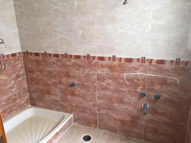 Foto 700d688e-eed3-4fc6-a6e4-e16c85ec314f. Gebäude in Pedro Muñoz