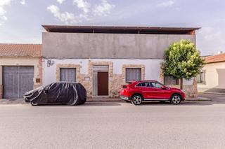 Maison jumelée  Calle san juan bautista. Casa de 3 dormitorios en villarta de san juan