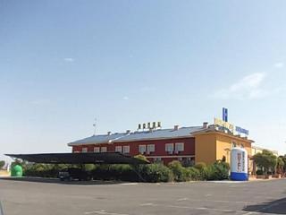 Edifici  Vial camino. ¡ pasa tu oferta! ¡ hotel de 149,49 m2 en carretera nacional de