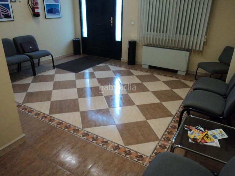 Foto 2378f45f-6d50-4d51-8437-38dc0fd73a95. Capannone industriale in Tomelloso