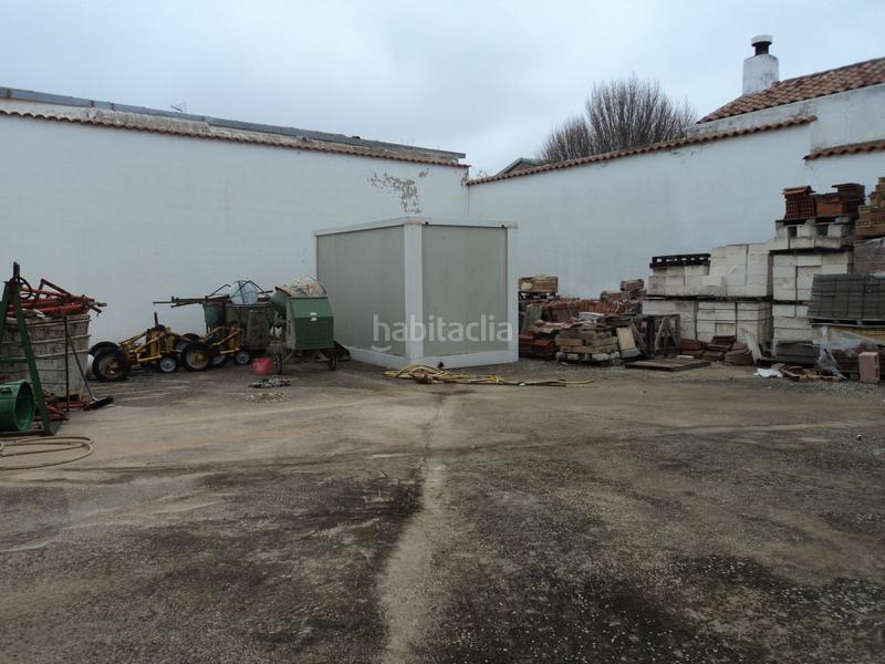 Foto 27cc8195-6165-4da5-b474-2ad36bf54db2. Capannone industriale in Tomelloso