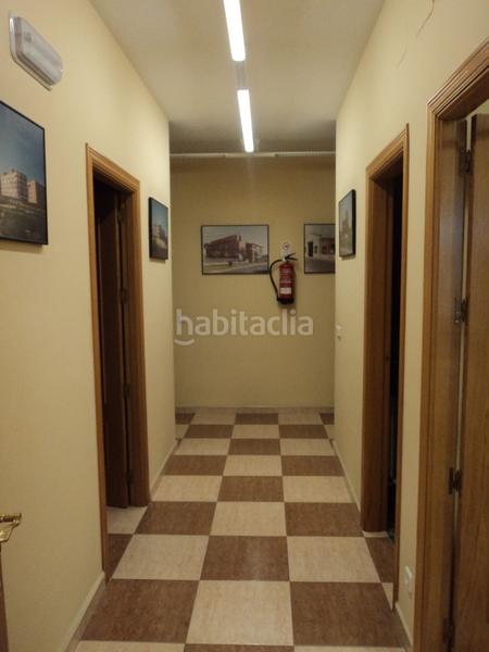 Foto 4d9b2b45-3016-47da-b50d-3dc6cf75b847. Capannone industriale in Tomelloso