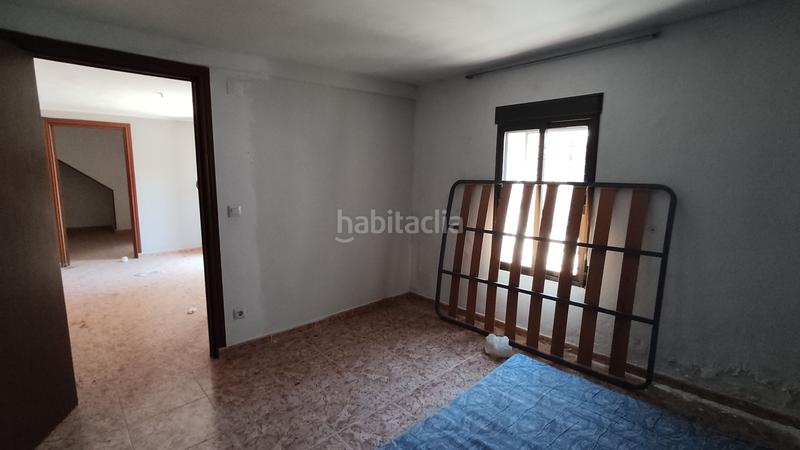 Foto 78224ca1-f8a1-4e73-ae2f-c7b24e903e6c. Casa  con gran fachada y una superficie construida de 206 m2 en Almadén