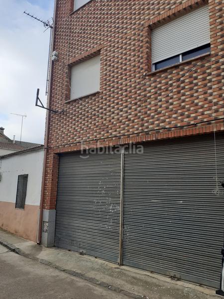 Foto cdf2bbc3-0035-4fbf-b0e0-feb58c94d5f4. Casa amb aparcament a Alcolea de Calatrava