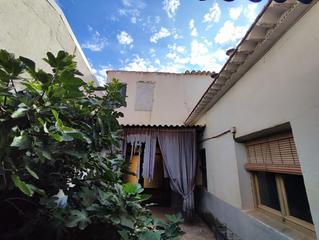 Casa  Calle alcázar. Casa en inmejorable zona para reformar a tu gusto