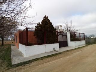 Terrain résidentiel  Carretera albacete. Suelo con chalet a la venta en paraje pinilla, tomelloso