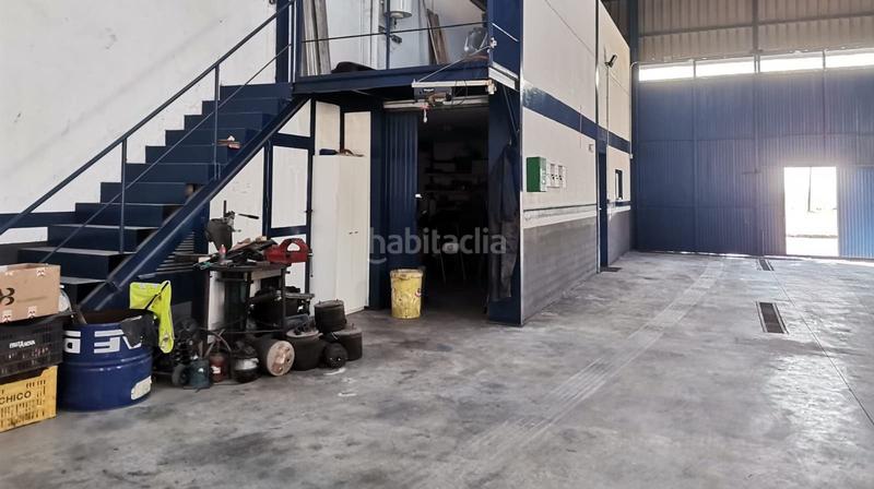 Foto 0efd2a72-abcc-4e51-a99f-ba651acba4b1. Nau industrial a Tomelloso