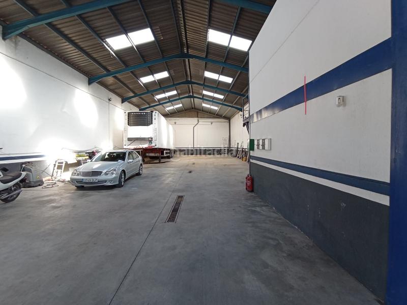 Foto be8c8089-3ae0-450b-9e66-21f0c6f885be. Nau industrial a Tomelloso