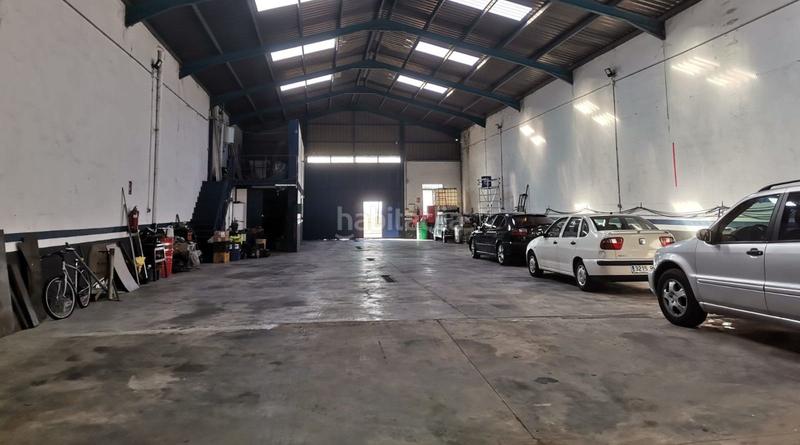 Foto e93cfc8f-35a9-402f-b2fe-ef21584aa788. Nau industrial a Tomelloso