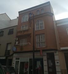 Edifici  Calle garcía pavón. Edificio a la venta en el centro de tomelloso