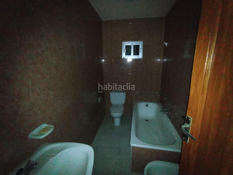 Foto 0f3b668e-c2cd-440e-9170-eb26cc448e59. Building in Tomelloso