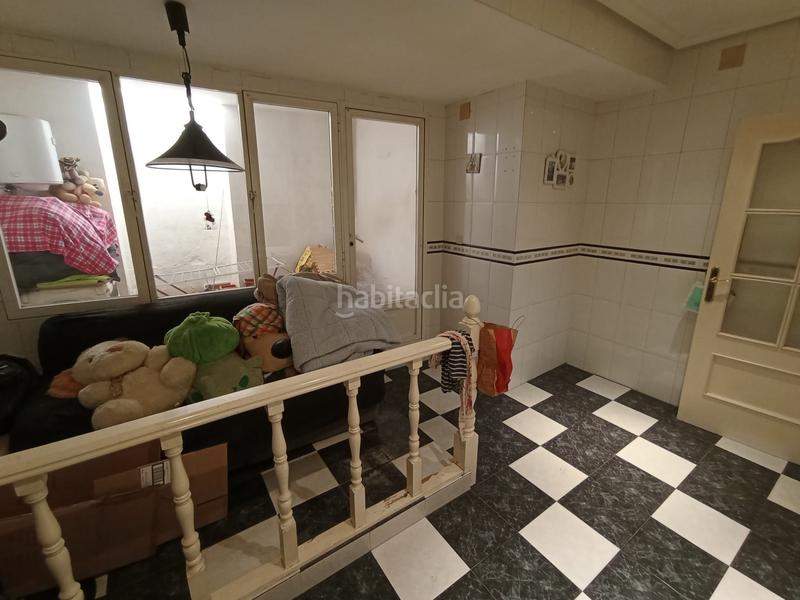 Foto b806a17f-43c6-447d-837f-974f41514ac9. Building in Tomelloso