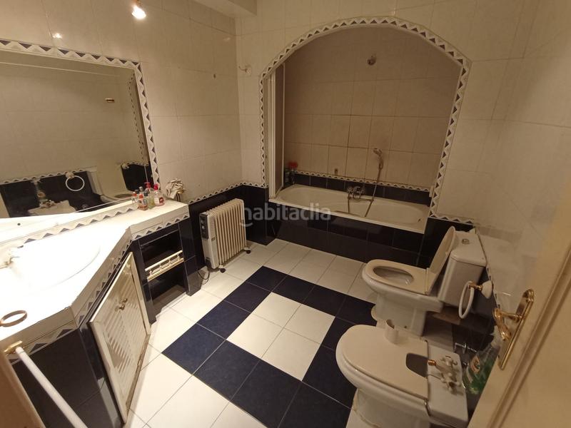 Foto e5f6e267-370c-4482-8f66-8b19bbb7d881. Building in Tomelloso